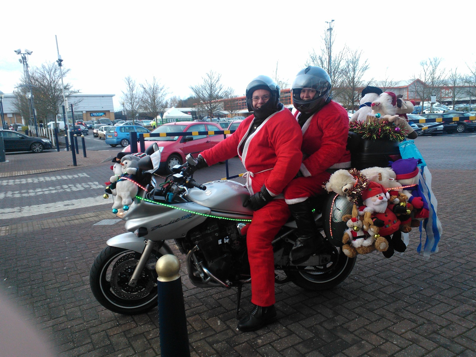 santa themed bike